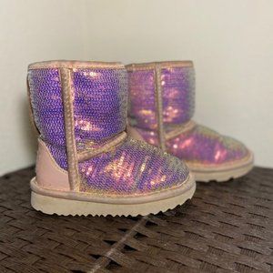Classic Short II Sequin Ugg Boot Toddler